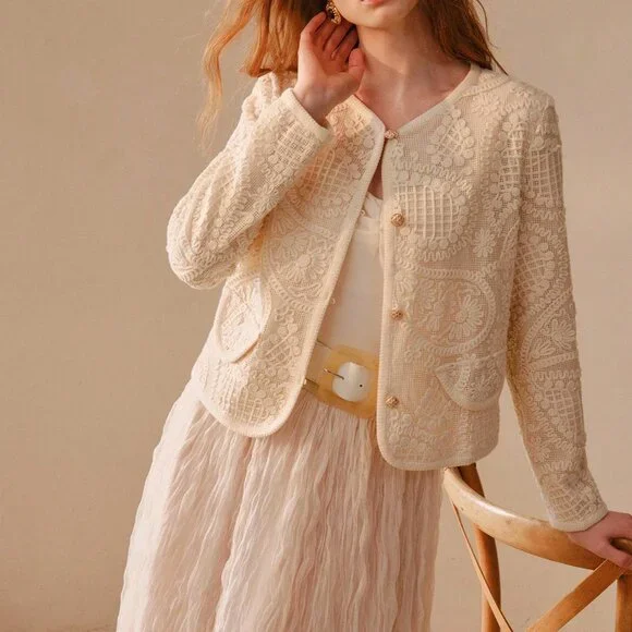 Apricot Elegant Women's Hollow-Out Bohemian Cashew Flower Pattern Coat - Picture 3 of 7